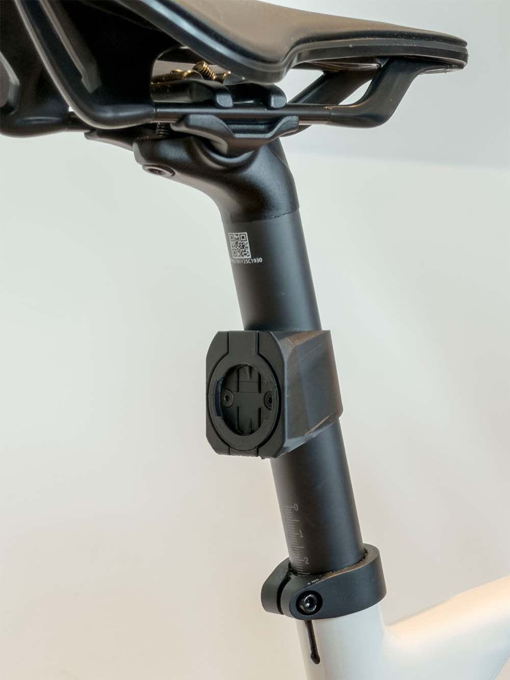 3D-gedruckte Sattelstützenhalterung für Garmin Varia – inkl. Garmin Mount
